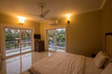 Deluxe Sea View room10